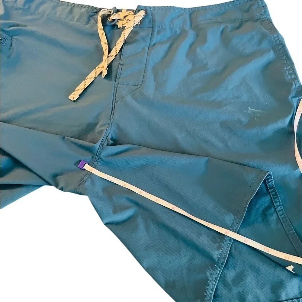 PATAGONIA MENS BLUE SWIM TRUNKS SIZE 38